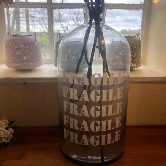 Kæmpe flaske Fragile - 46 cm