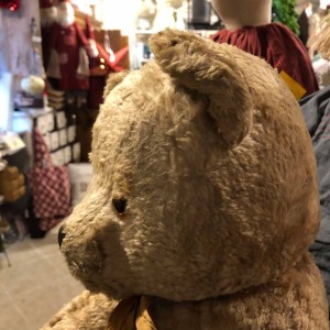 Rigtig gammel smuk bamse med træuld på 60 cm Rigtig gammel smuk bamse med træuld på 60 cm