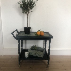 Skønt vintage rullebord Oliven Skønt vintage rullebord Oliven