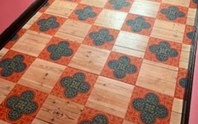 Skakternet gulv med Vintage Paint kalkmaling Skakternet gulv med Vintage Paint kalkmaling