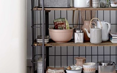 Spar optil 80% på Pasteller og trævarer - Altid masser af lækkert brugskunst og møbler på tilbud!