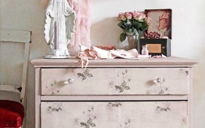 Tapet på gamle møbler