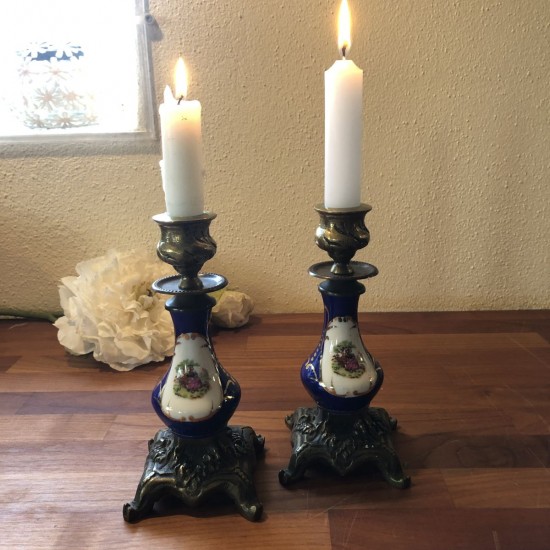 Antikke franske Lysestager i Porcelæn og messing Antikke franske Lysestager i Porcelæn og messing