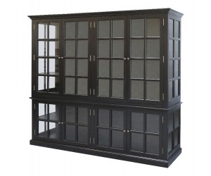 Skabe og vitrineskabe