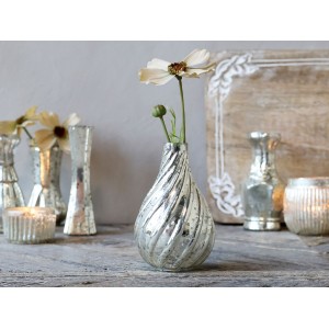 Vase i fattigmandssølv H11.5 Ø7cm Vase i fattigmandssølv H11.5 Ø7cm