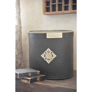 Træ ornament - 8 x 8 cm