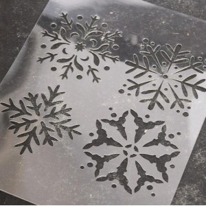 Stencil Snefnug og snekrystaller 20x27cm Stencil Snefnug og snekrystaller 20x27cm