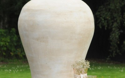 Stor Gulv Vase med Vintage Paint og Patina