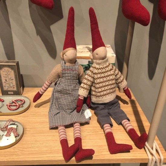 Maileg Nisse 49 cm - Pige Maileg Nisse 49 cm - Pige