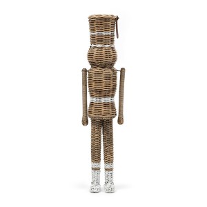 Rustik Rattan Nøddeknækker Riviera Maison H50cm Rustik Rattan Nøddeknækker Riviera Maison H50cm