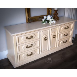 Apricot 4oz = 118 ml Kalkmaling Dixie Belle Apricot 4oz = 118 ml Kalkmaling Dixie Belle