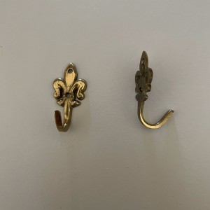 Knage fleur de lis messing H32mm Knage fleur de lis messing H32mm