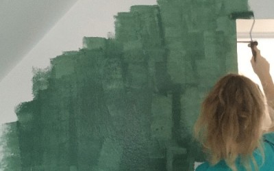 Mal en Væg ... Eller to... Kalkmaling giver liv til rummet!