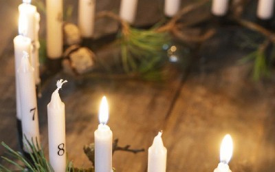 Så er der Kalenderlys i alle farver :)