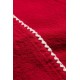 Dug rød med hvide stikninger i kanterne 150 x 250cm