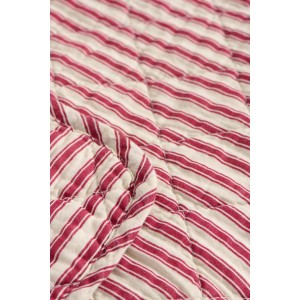 Quilt 130x180cm sand med røde striber Quilt 130x180cm sand med røde striber