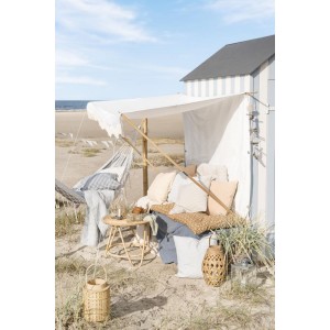 Solsejl hvid med naturfarvede frynser og træstænger inkl. 10 pløkker og barduner samt opbevaringstaske