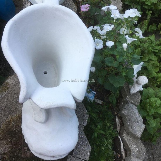 Blomster krukke i marmor formet som en støvle H: 37 cm