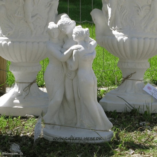 figur De tre Gratier - Frostsikker havefigur i marmor