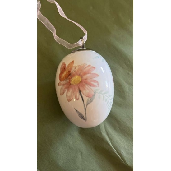 Porcelænsæg med blomstermotiv
