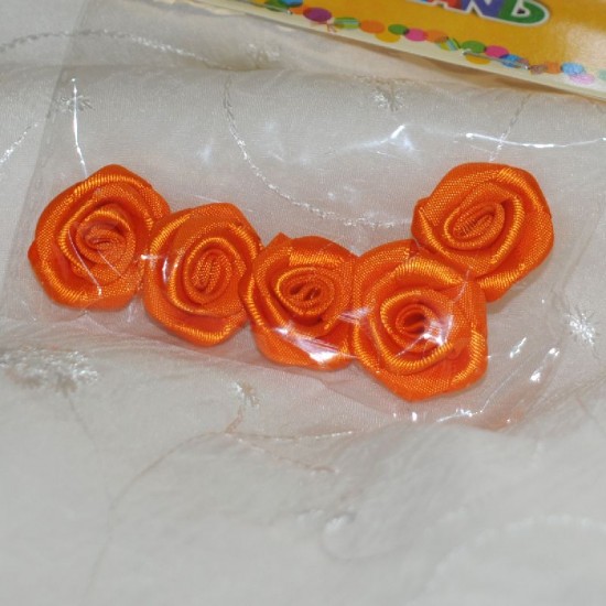 Små satinroser Orange Ø2.5cm Små satinroser Orange Ø2.5cm