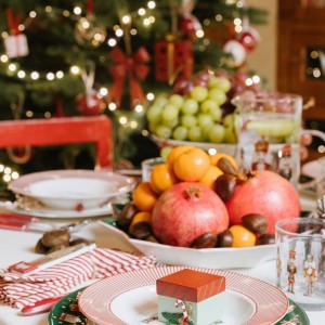Serveringsfad 32 cm - Christmas Carol Serveringsfad 32 cm - Christmas Carol