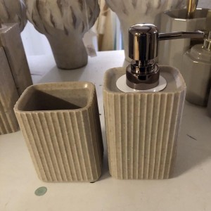Sæbepumpe sand stripe bronze top Sæbepumpe sand stripe bronze top