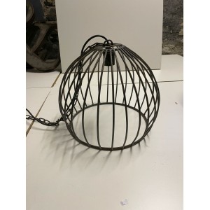 Globe pendel lampe i jerntråd H32cm Globe pendel lampe i jerntråd H32cm